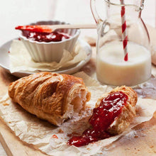 Load image into Gallery viewer, Freeze-Dried Sliced Strawberries (36 servings)